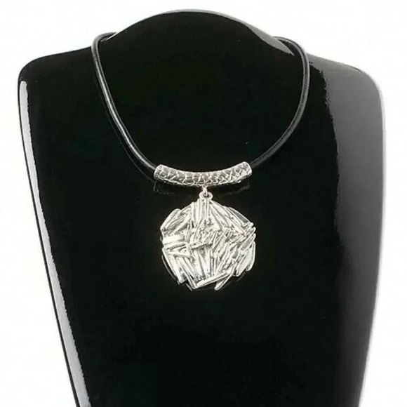 Silver Art Deco Large Statement Pendant Necklace with Cowhide Leather Black Cord - Picture 1 of 2